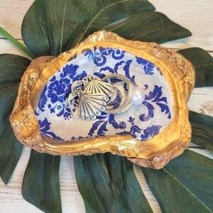 Oyster Trinket Dish | blue white gold | see photos for size